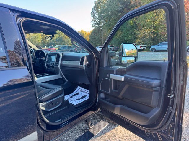 Used 2021 Ford F350 Lariat w/ Lariat Ultimate Package AWD/4WD image 13