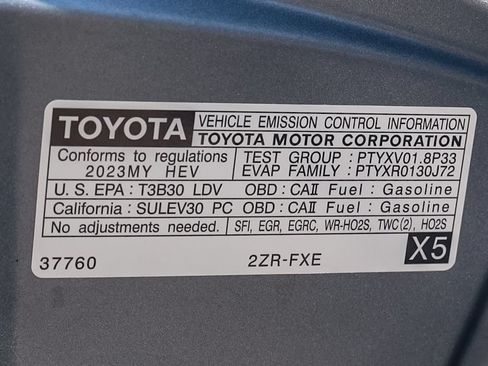 Used 2023 Toyota Corolla LE w/ Carpet Mat Package (TMS) FWD image 31
