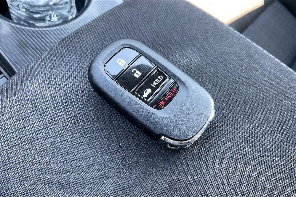 Certified 2025 Honda Civic LX image 30