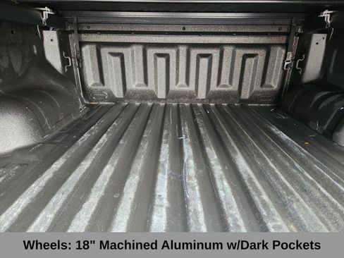 Used 2024 Ford Ranger Lariat w/ FX4 Off-Road Package image 17