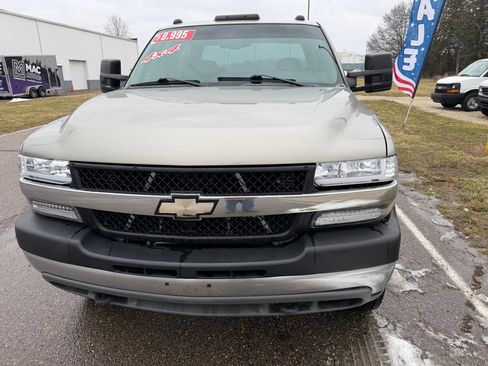 Used 2001 Chevrolet Silverado 2500 LS w/ Off-Road Skid Plate Pkg image 4