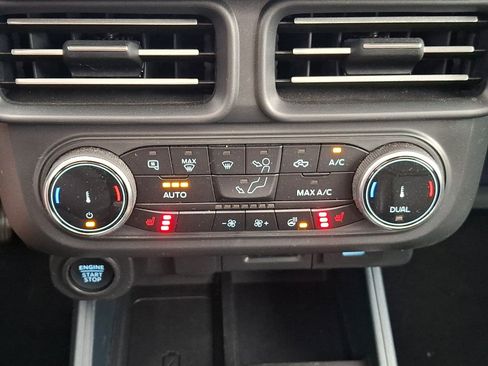 Used 2023 Ford Maverick Lariat w/ Lariat Luxury Package AWD/4WD image 15