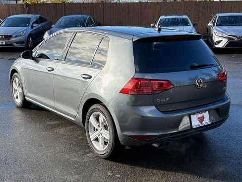 Used 2017 Volkswagen Golf Wolfsburg Edition image 5