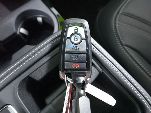 Used 2025 Ford Mustang Mach-E Premium image 32