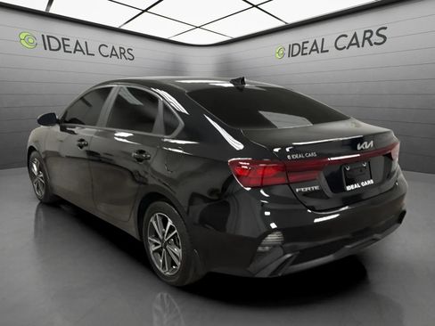 Used 2023 Kia Forte LXS FWD image 8