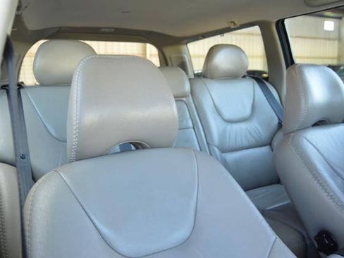 Used 2005 Volvo XC70 AWD/4WD image 44