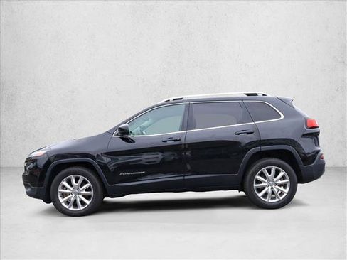 Used 2016 Jeep Cherokee Limited w/ Trailer Tow Group AWD/4WD image 8