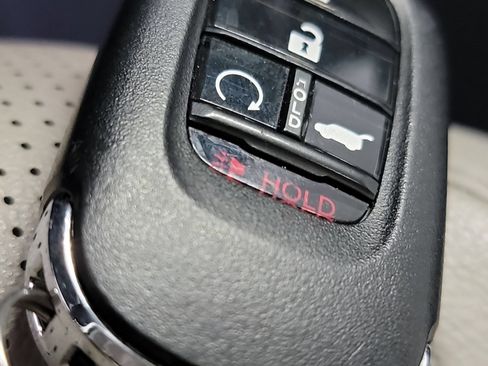 Used 2024 Honda CR-V EX-L image 32
