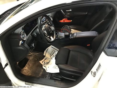 Used 2021 Mercedes-Benz CLA 250 image 12