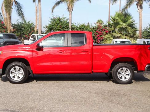 Used 2020 Chevrolet Silverado 1500 LT RWD image 5