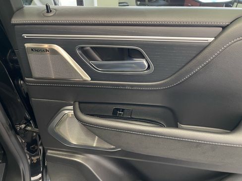 Used 2025 INFINITI QX80 Sensory w/ Exterior Package AWD/4WD image 45