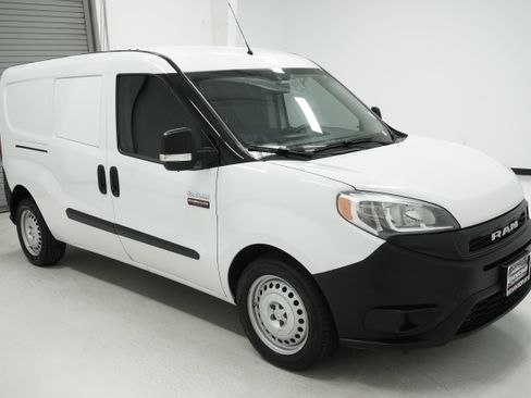 Used 2020 RAM ProMaster City Tradesman FWD image 3