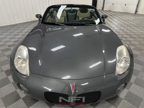 Used 2008 Pontiac Solstice Convertible w/ Premium Package RWD image 7