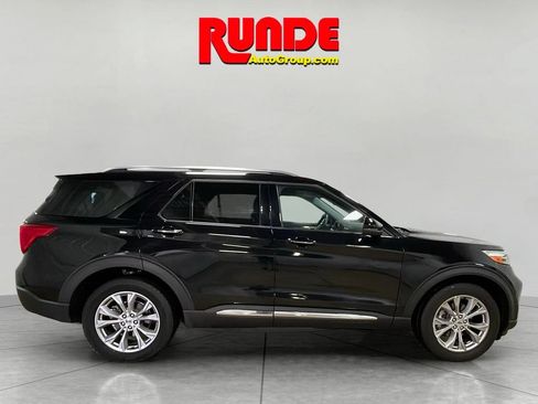Used 2023 Ford Explorer Limited w/ Equipment Group 301A AWD/4WD image 6