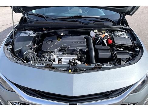 Used 2024 Chevrolet Malibu LS image 28