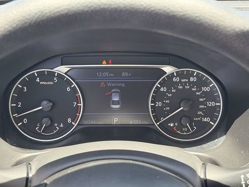 Used 2024 Nissan Altima 2.5 SV FWD image 29