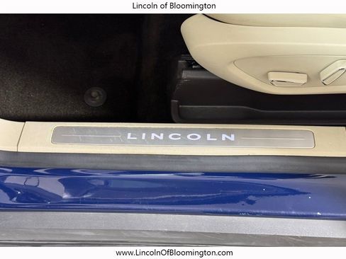 Used 2019 Lincoln MKC Reserve image 19