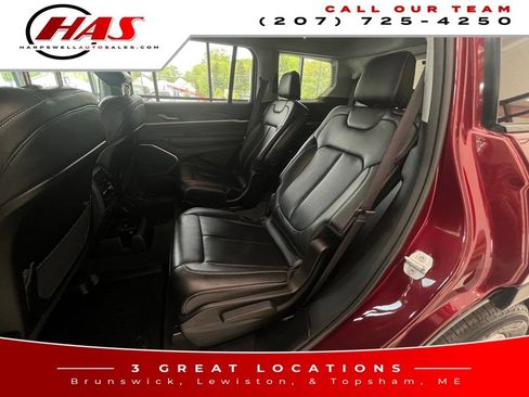Used 2022 Jeep Grand Cherokee L Limited AWD/4WD image 7