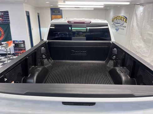 Used 2025 Chevrolet Silverado 1500 RST image 10