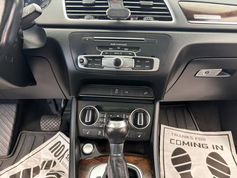 Used 2016 Audi Q3 2.0T Premium Plus w/ Technology Package image 20