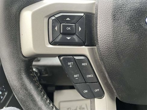 Used 2017 Ford F150 Lariat w/ Equipment Group 502A Luxury image 27