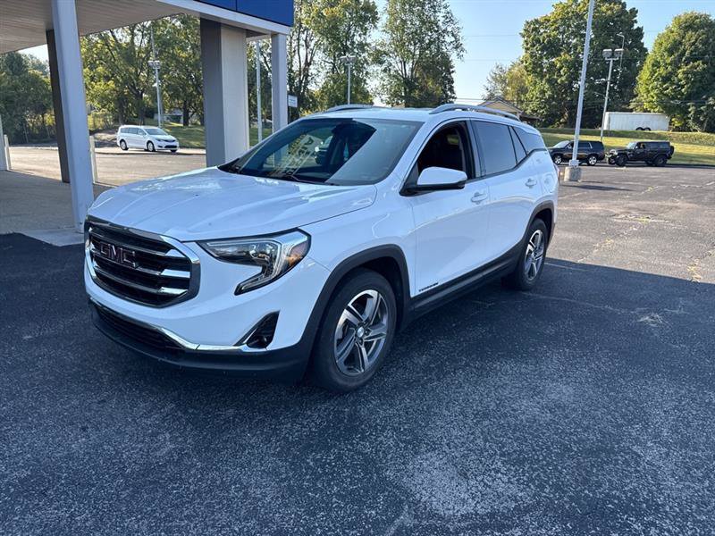 Used 2019 GMC Terrain SLT w/ Preferred Package FWD image 3