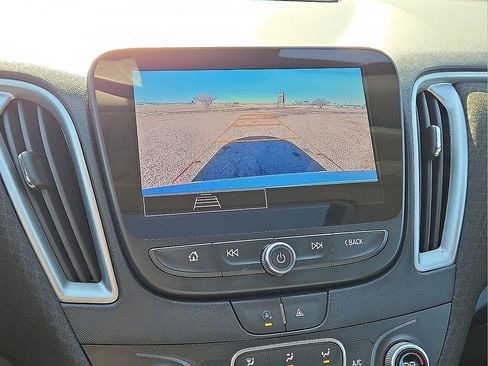 Used 2024 Chevrolet Malibu LT image 26