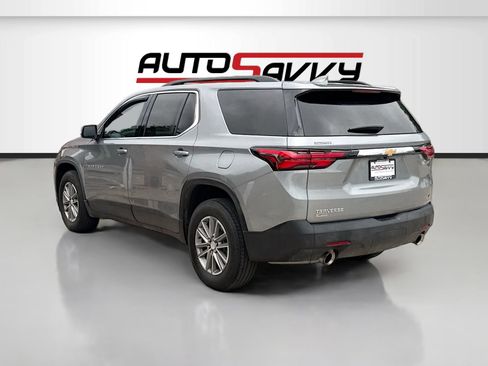Used 2024 Chevrolet Traverse LT FWD image 5