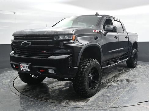 Used 2019 Chevrolet Silverado 1500 LT Trail Boss image 8