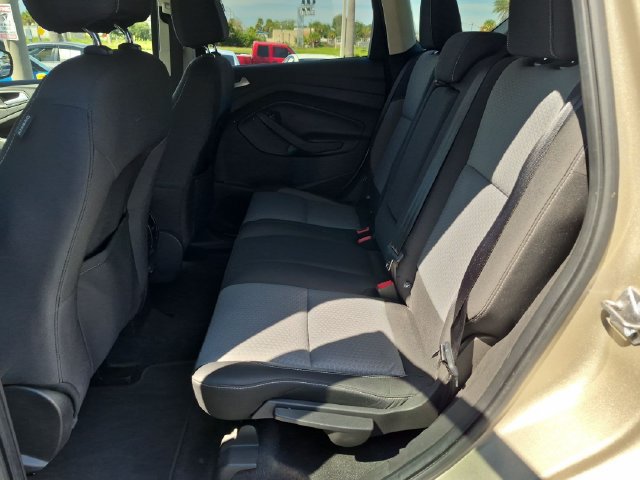Used 2017 Ford Escape SE FWD image 22