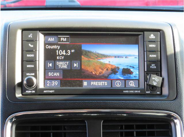 Used 2017 Dodge Grand Caravan SE FWD image 7