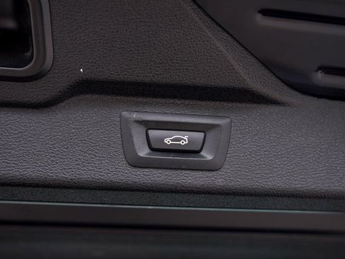 Used 2016 BMW X5 xDrive35d image 38