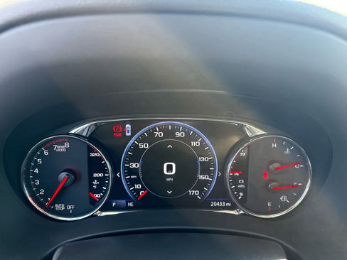 Certified 2023 GMC Terrain Denali w/ Denali Premium Package AWD/4WD image 17