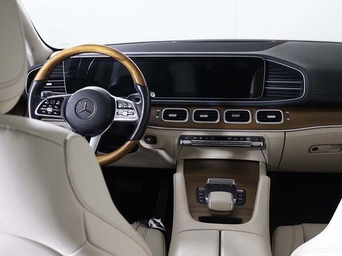 Used 2022 Mercedes-Benz GLE 450 4MATIC w/ Premium Package image 36