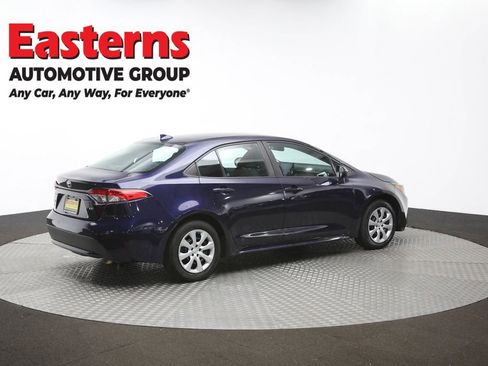 Used 2022 Toyota Corolla LE image 42