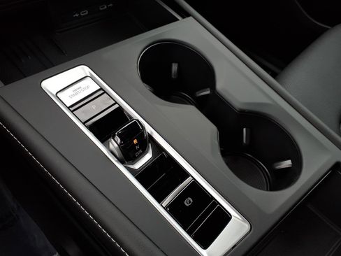 New 2026 Volkswagen Atlas Cross Sport SE FWD image 18