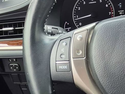 Used 2013 Lexus ES 350 w/ Ultra Luxury Pkg FWD image 32