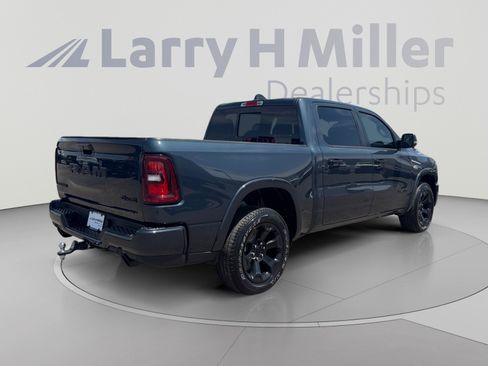 Used 2026 RAM 1500 Big Horn AWD/4WD image 5