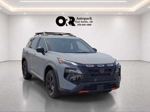 Used 2026 Nissan Rogue SV w/ Rock Creek Premium Package AWD/4WD image 1