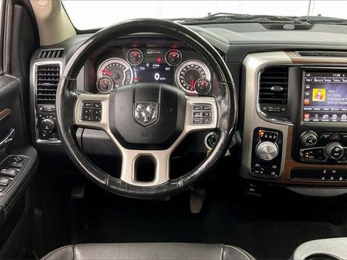 Used 2017 RAM 1500 Laramie image 5
