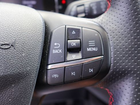 Used 2025 Ford Escape ST-Line FWD image 13