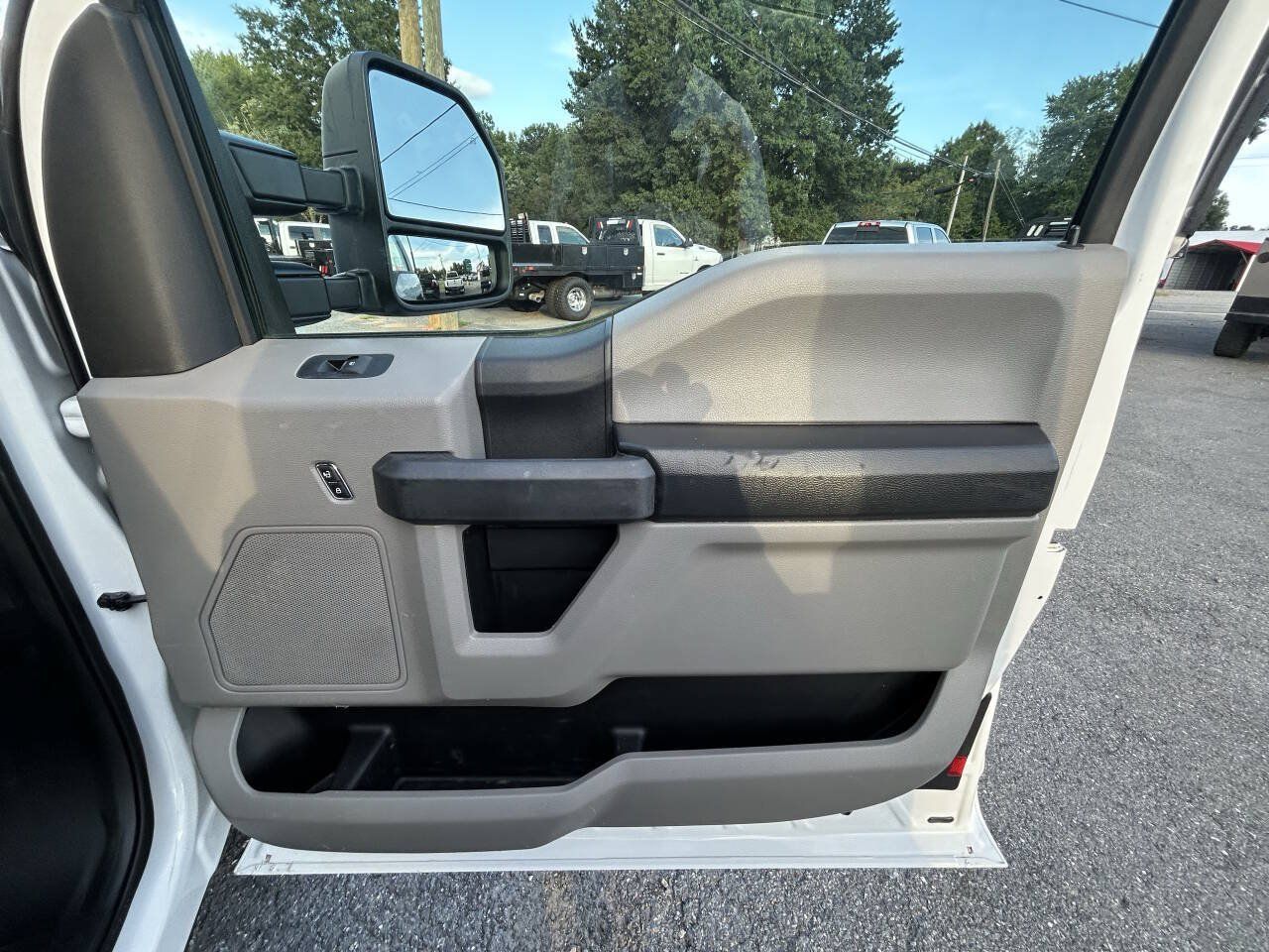 Used 2019 Ford F350 XL w/ XL Value Package AWD/4WD image 27