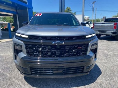 Used 2024 Chevrolet Traverse RS AWD/4WD image 8