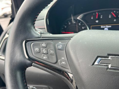 Used 2022 Chevrolet Equinox RS w/ RS Leather Package AWD/4WD image 19