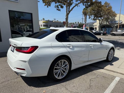 Used 2023 BMW 330e w/ Driving Assistance Package RWD image 9