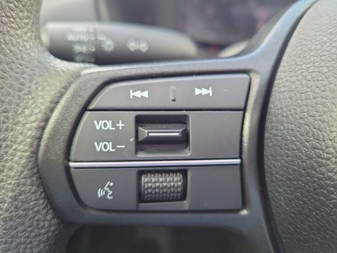 Used 2023 Honda Accord EX image 22