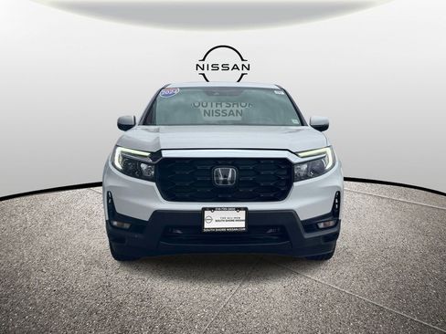 Used 2024 Honda Passport EX-L image 2