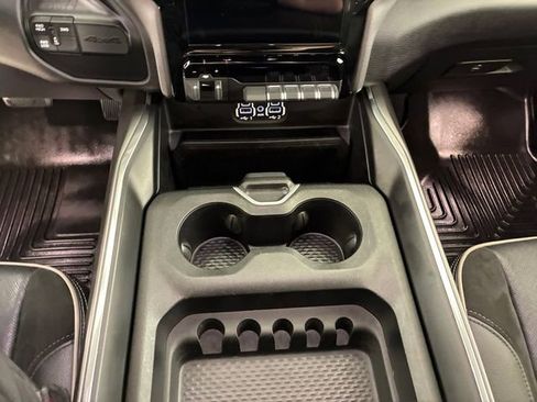 Used 2022 RAM 2500 Laramie w/ Night Edition AWD/4WD image 21