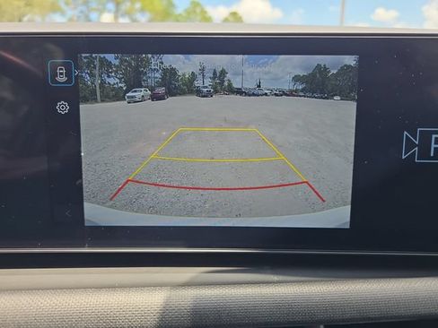 Used 2025 Hyundai Tucson SEL FWD image 19