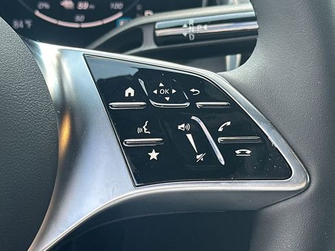 Used 2026 Mercedes-Benz GLC 350e 4MATIC image 29